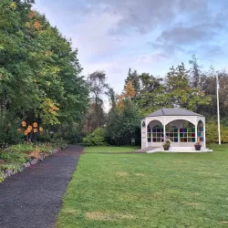 Akureyri Botanical Gardens (Lystigarður Akureyrar) - Akureyri