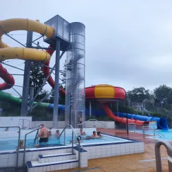 Akureyri Swimming Pool (Sundlaug Akureyrar) - Akureyri