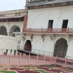 Agra Fort - Agra