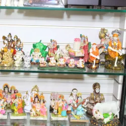 Local Handicraft Shops - Banga