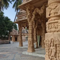 Kulpakji Jain Temple - Bhongir