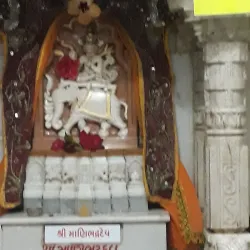 Gandevi Jain Temple - Bilimora