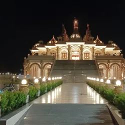 Shree Swaminarayan Mandir - Bilimora