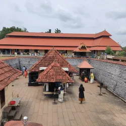 Aranmula Parthasarathy Temple - Chengannur