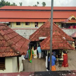 Aranmula Parthasarathy Temple - Chengannur
