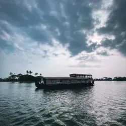 Vembanad Lake - Chengannur