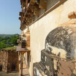 Chhatri of Maharaja Bir Singh Deo - Datia