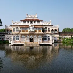 Govind Mahal - Datia
