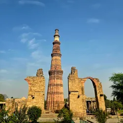 Qutub Minar - Delhi