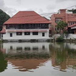 Ernakulam Shiva Temple - Ernakulam