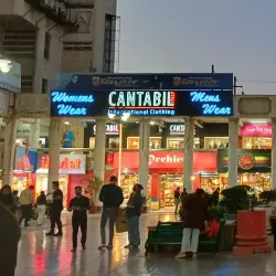 Local Handicraft Markets - Fatehpur