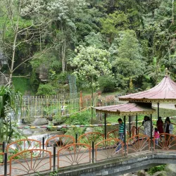 Banjhakri Falls and Energy Park - Gangtok (Sikkim)