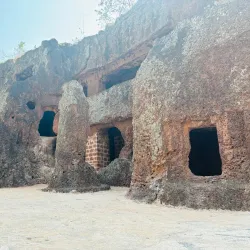 Kharosa Caves - Hingoli