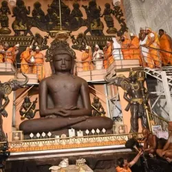 Kundalpur Jain Temple - Hingoli