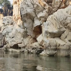 Marble Rocks at Bhedaghat - Jabalpur