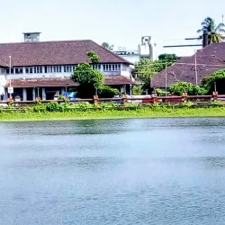 Mananchira Square - Kozhikode (Calicut)