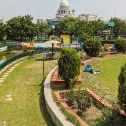 Gautam Buddha Park - Lahar