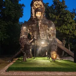 Gautam Buddha Park - Lahar