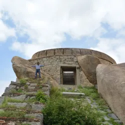 Madhugiri Fort - Madhugiri