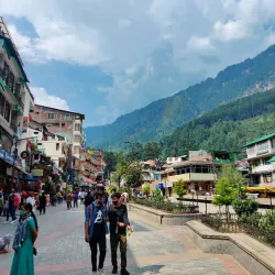 Mall Road - Manali
