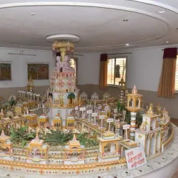Shri Digambar Jain Mandir - Mandsaur