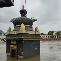 Shri Sant Dnyaneshwar Maharaj Temple - Manwat