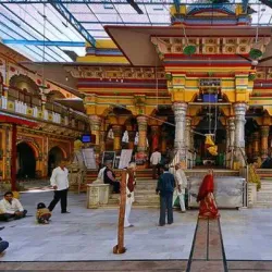 Dwarkadhish Temple - Mathura