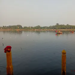 Dwarkadhish Temple - Mathura