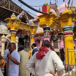 Dwarkadhish Temple - Mathura