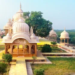 Kusum Sarovar - Mathura