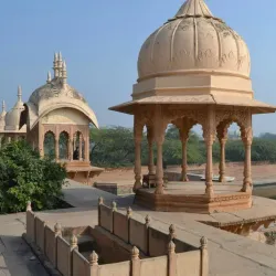 Kusum Sarovar - Mathura