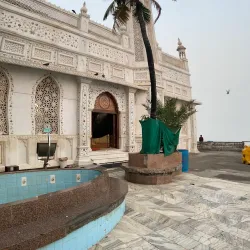 Haji Ali Dargah - Mumbai