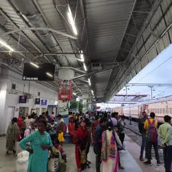 Raiganj Railway Station - Raiganj