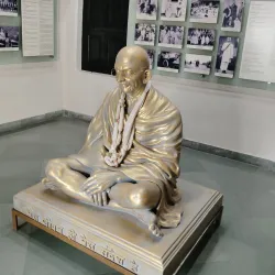 Kaba Gandhi No Delo - Rajkot