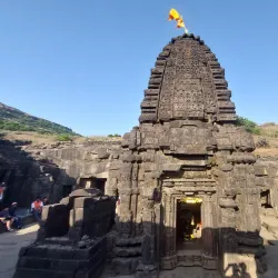 Kedareshwar Temple - Shajapur