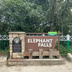 Elephant Falls Viewpoint - Shillong