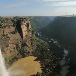 Bahuti Waterfall - Sidhi