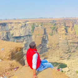 Bahuti Waterfall - Sidhi
