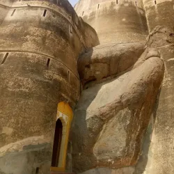 Laxmangarh Fort - Sikar