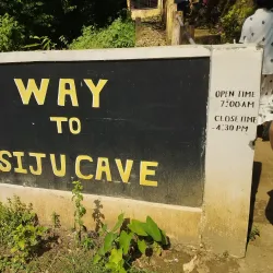 Siju Cave - Tura