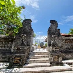 Uluwatu Temple - Bali