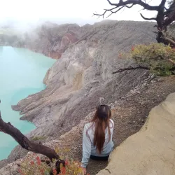 Ijen Crater (Kawah Ijen) - Banyuwangi