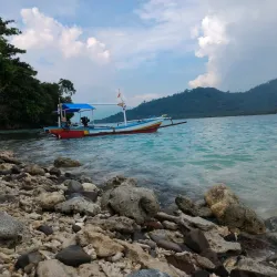 Gunung Krakatau (Krakatoa) Volcano - Cilegon