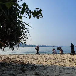 Pulau Merak Beach - Cilegon