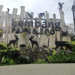 Cimahi Zoo (Taman Satwa Cimahi) - Cimahi