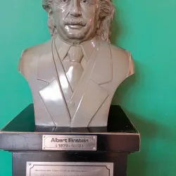 Puspa Iptek Sundial Park - Cimahi