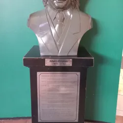 Puspa Iptek Sundial Park - Cimahi