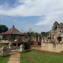 Taman Sari Gua Sunyaragi - Cirebon