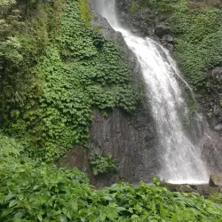 Muru Keba Waterfall - Ende