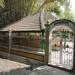 Giri Kedaton Park - Gresik